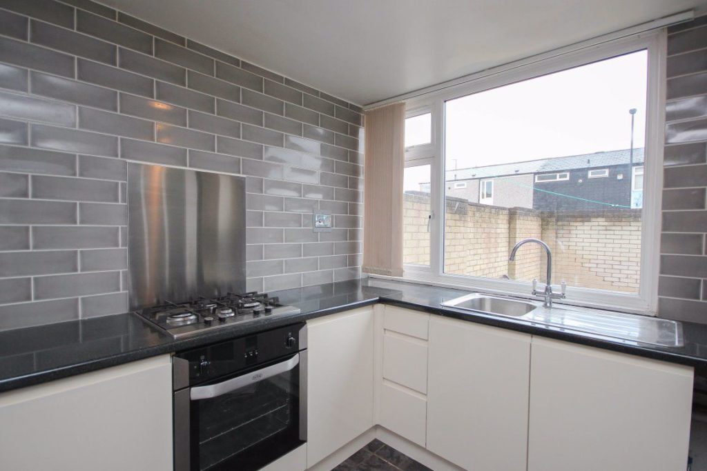 FLAMBOROUGH CLOSE, BINLEY, COVENTRY CV3 2FL Complete Residential Lettings