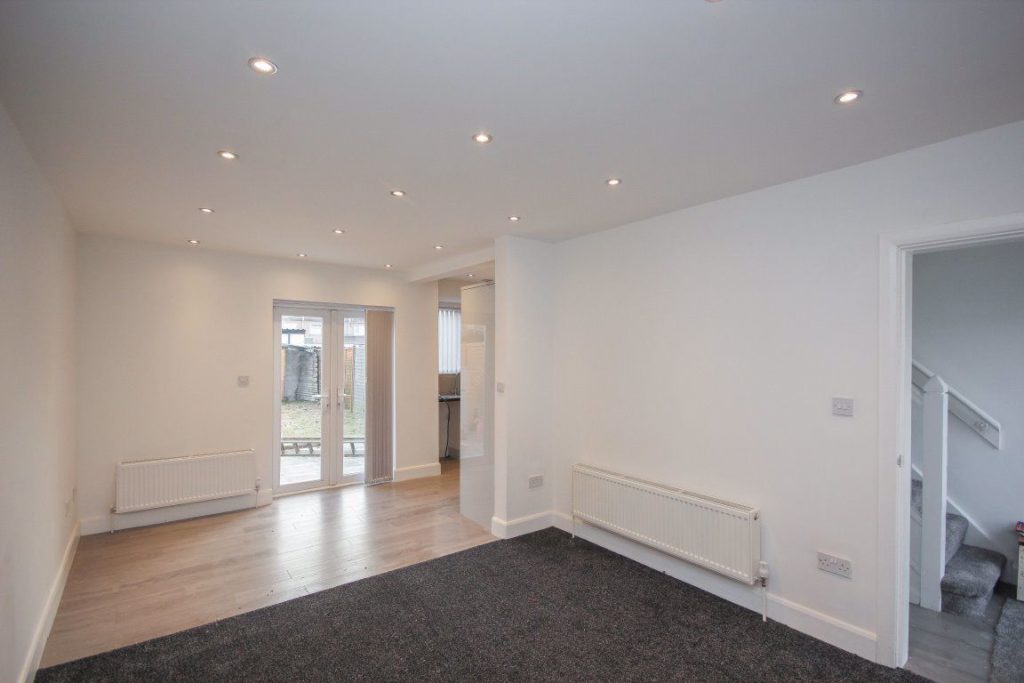 GRANGEMOUTH ROAD, RADFORD, COVENTRY, CV6 3FB Complete Residential