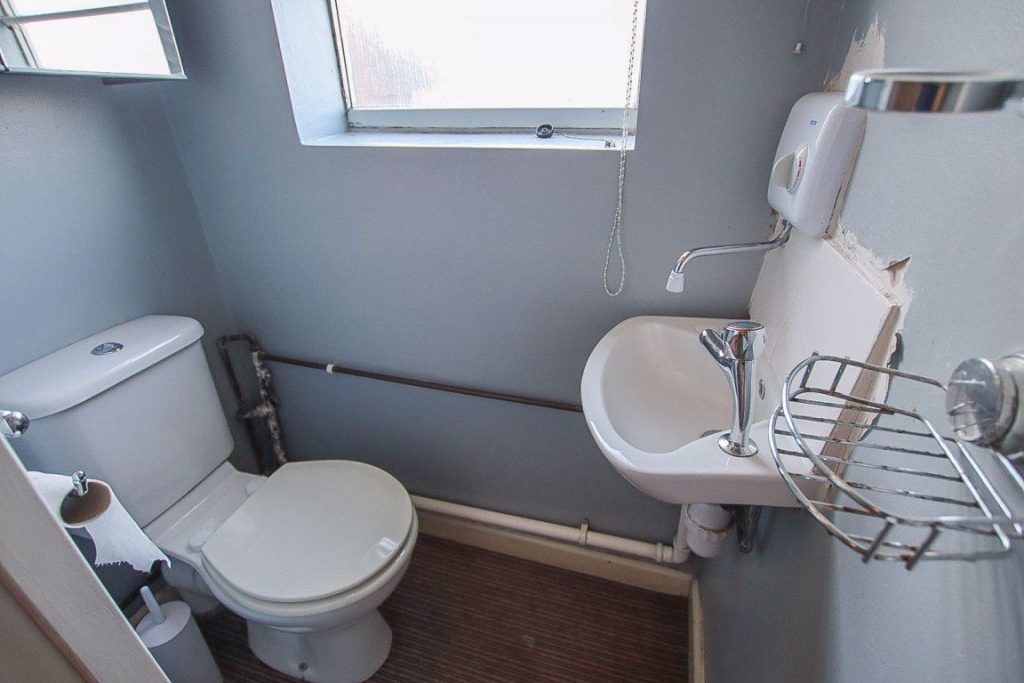 WYKE ROAD, WYKEN, COVENTRY, CV2 3DT Complete Residential Lettings